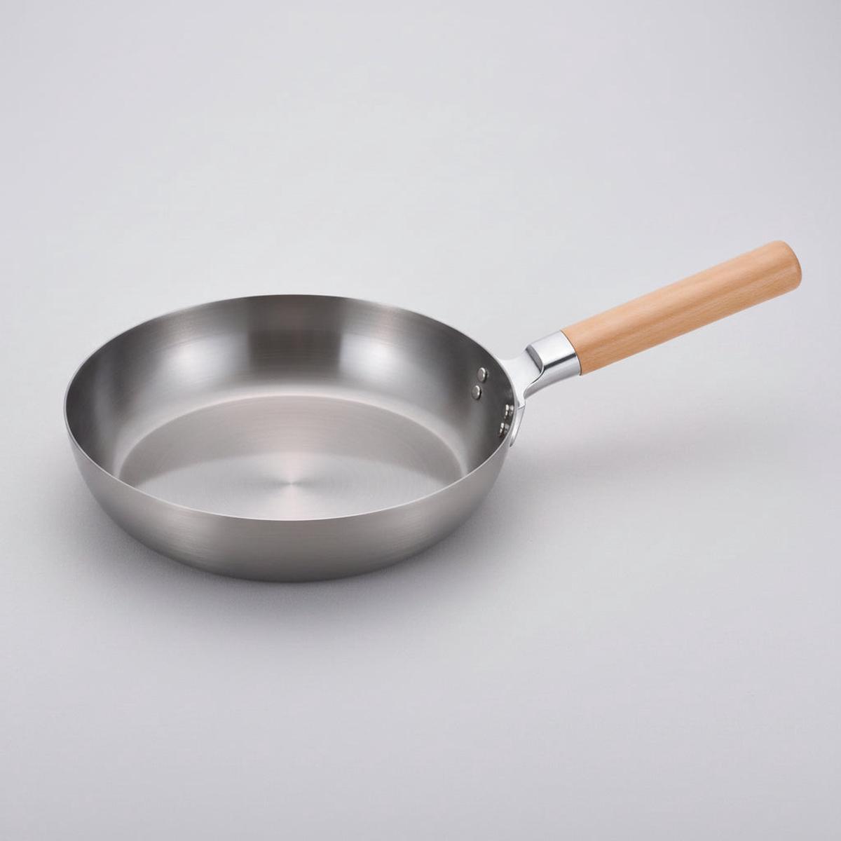 Chitose Wooden-Handled Iron Frying Pan 24cm