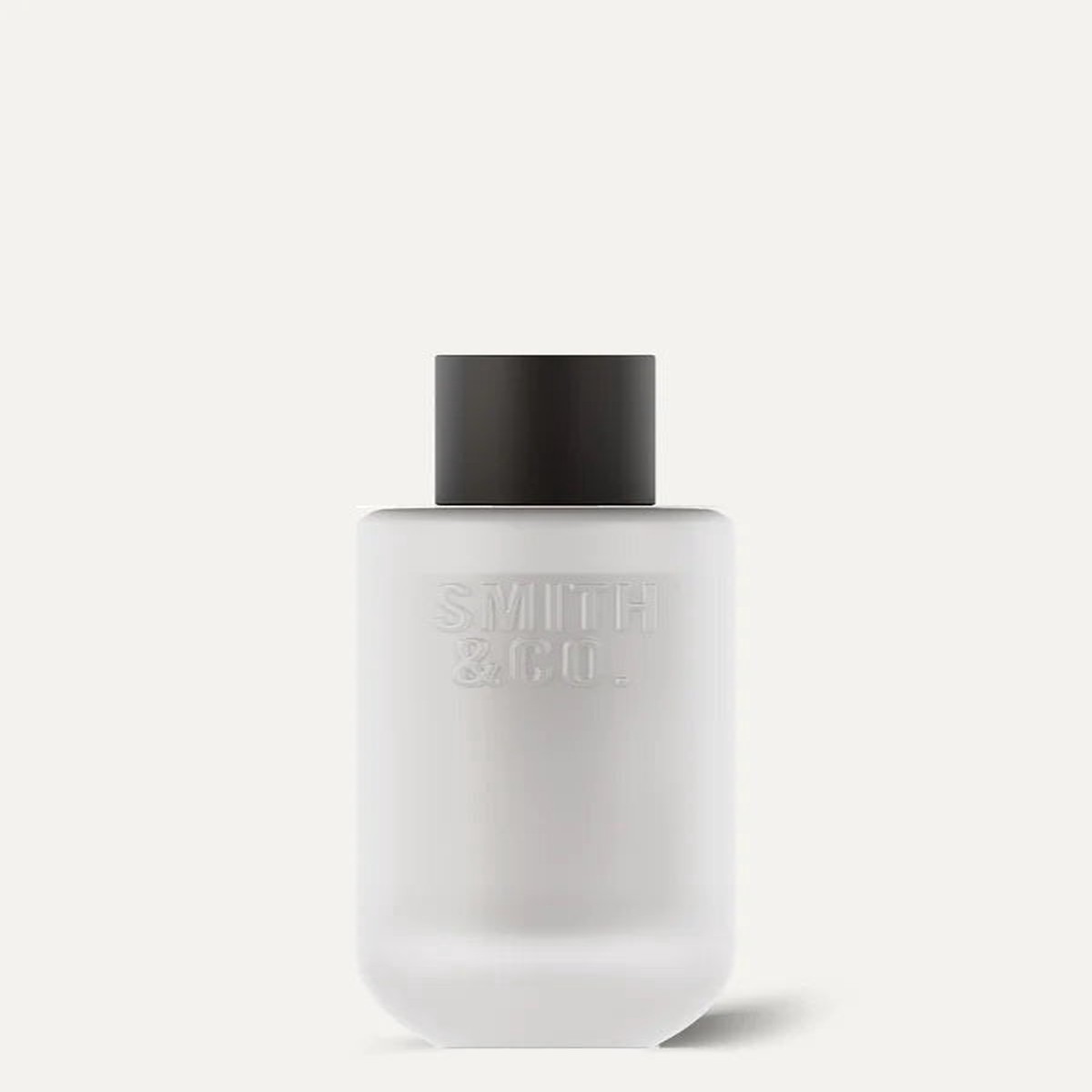 Smith & Co Room Spray 100ml – Tonka & White Musk