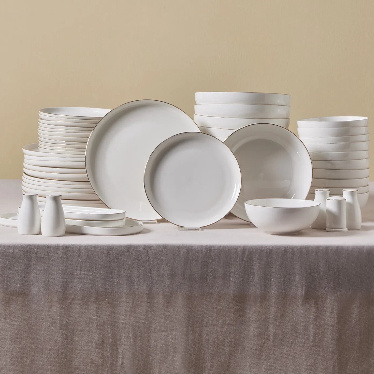 Karaca Stream Bone China Favaro 56-Piece Dinner Set for 12 People, Gold