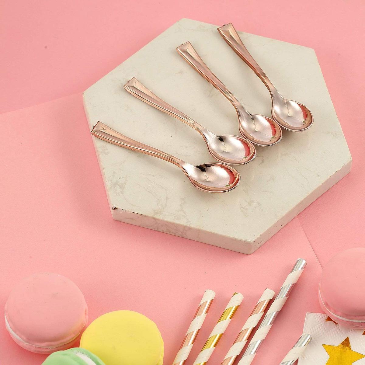 24 pcs 4 in long Disposable Plastic Party Dessert Spoons